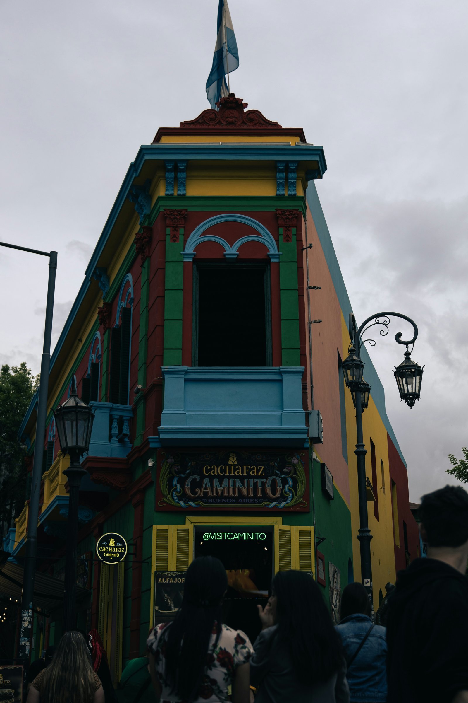 Caminito en La Boca, Buenos Aires, con sus casas coloridas